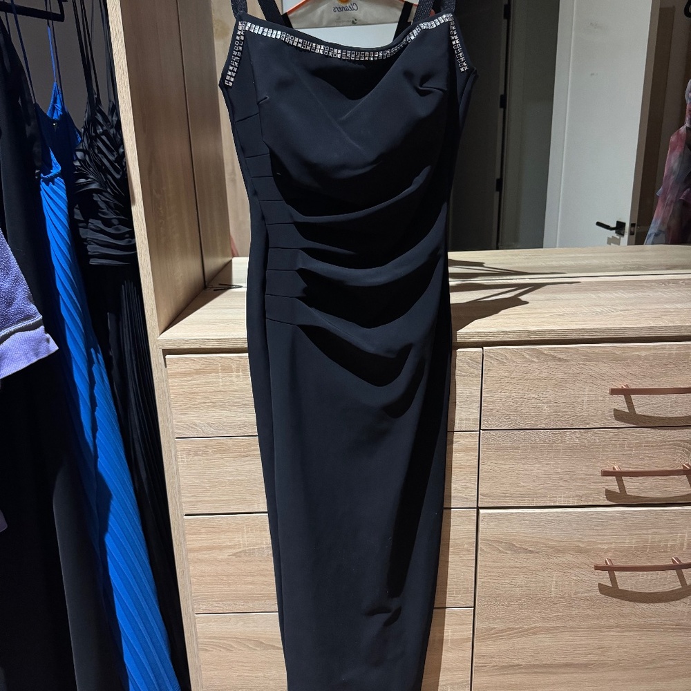 Chiara Boni black fitted evening gown